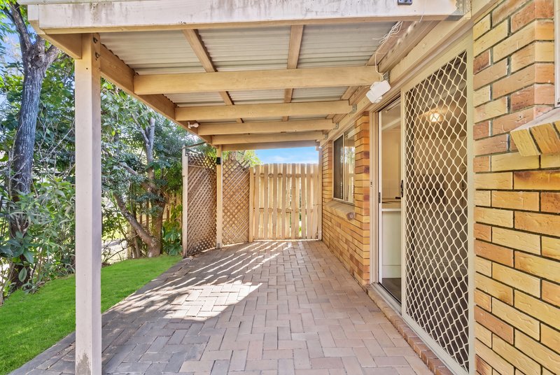 Photo - 5 Silky Oak Court, Oxenford QLD 4210 - Image 3