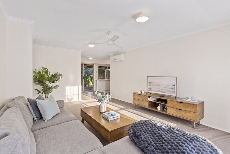 Photo - 5 Silky Oak Court, Oxenford QLD 4210 - Image 7