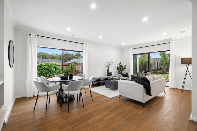 Photo - 5 Silver Smith Drive, Kyneton VIC 3444 - Image 6