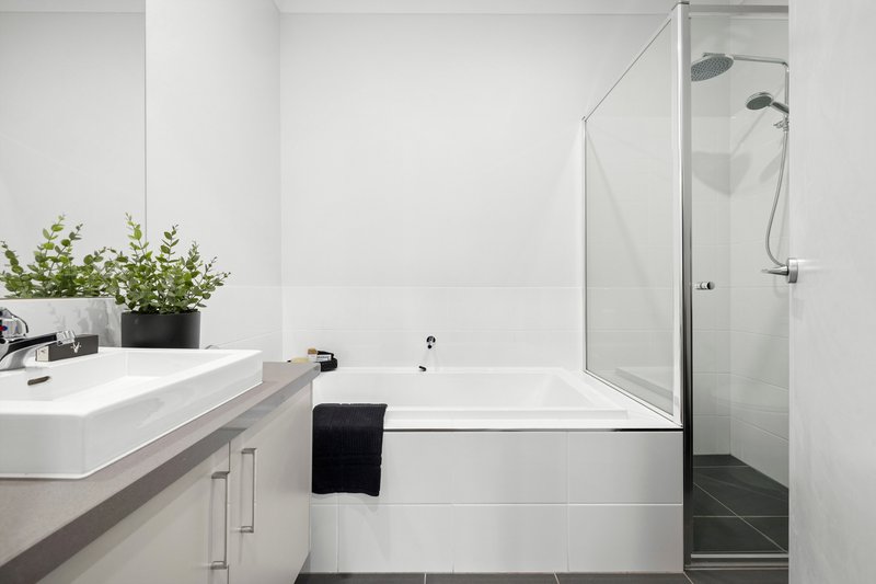 Photo - 5 Silver Smith Drive, Kyneton VIC 3444 - Image 12