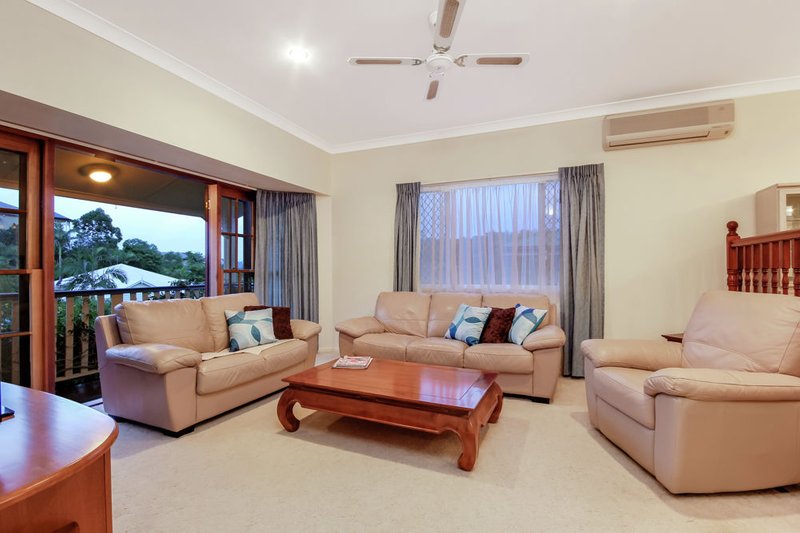 Photo - 5 Silverwood Court, Ferny Hills QLD 4055 - Image 9