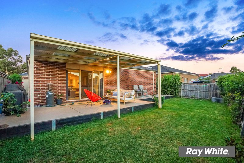 Photo - 5 Sinclair Crescent, Tarneit VIC 3029 - Image 12