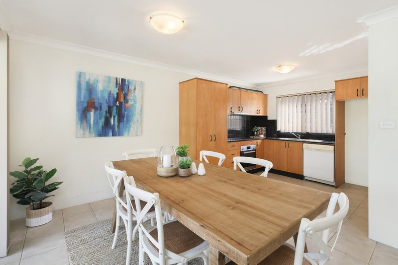 Photo - 5 Sinclair Street, Gosford NSW 2250 - Image 7