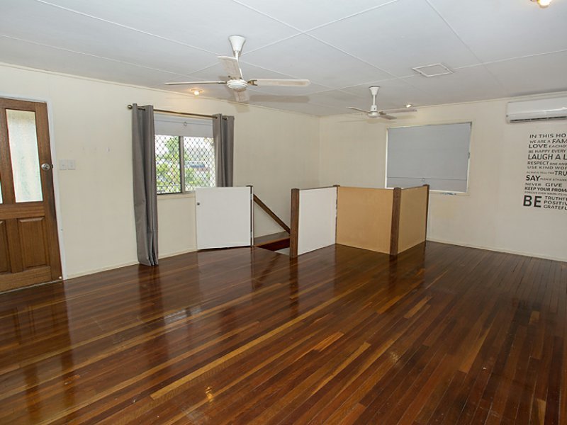 Photo - 5 Skein Street, Mount Isa QLD 4825 - Image 4