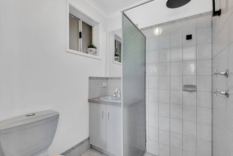 Photo - 5 Skye Court, Aberfoyle Park SA 5159 - Image 13