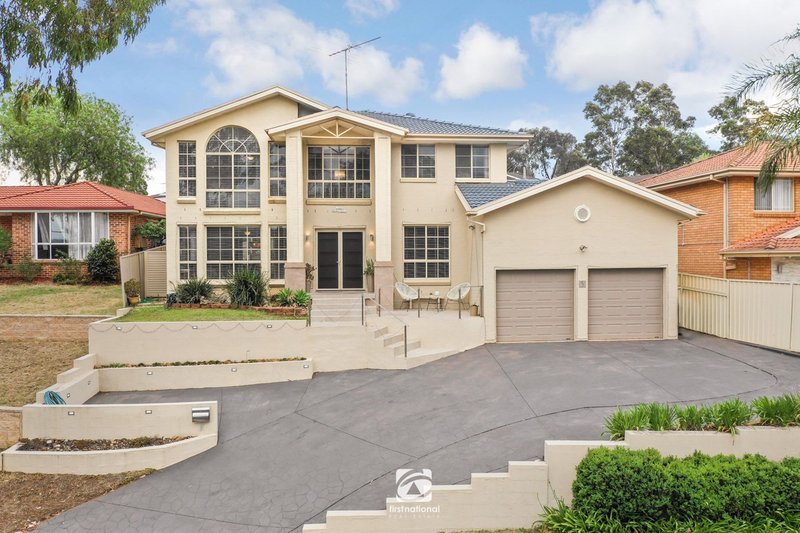5 Smith Place, Mount Annan NSW 2567
