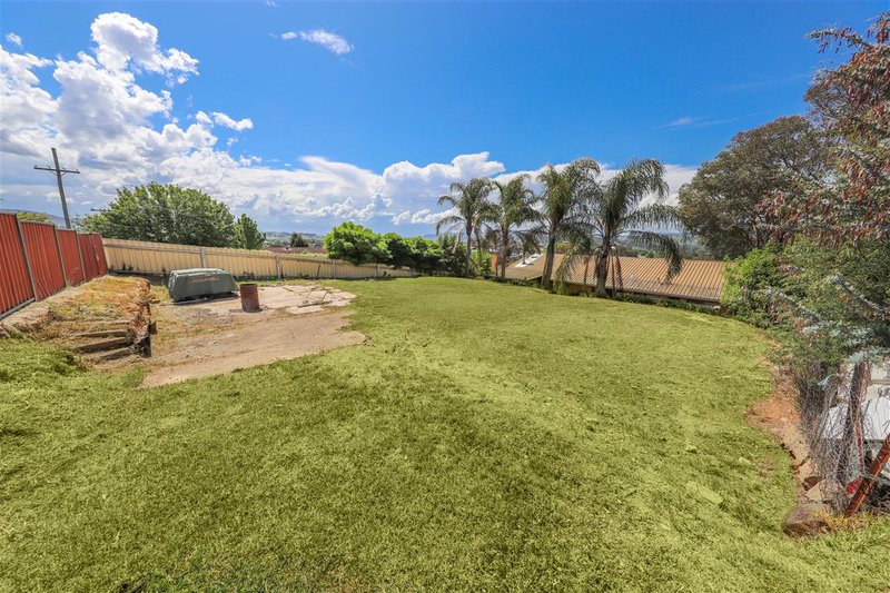 Photo - 5 Snubba Crescent, Tumut NSW 2720 - Image 16