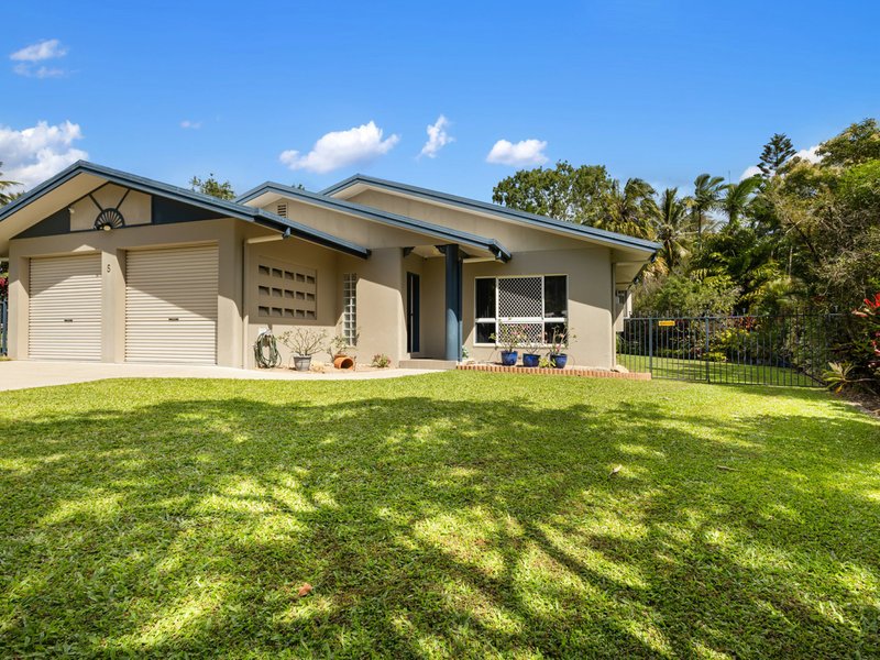Photo - 5 Solomon Close, Brinsmead QLD 4870 - Image 1