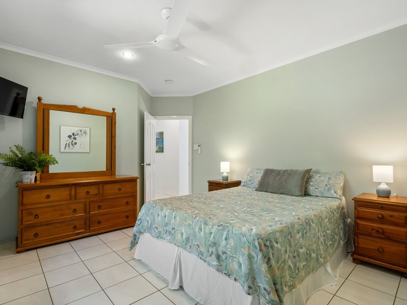 Photo - 5 Solomon Close, Brinsmead QLD 4870 - Image 7