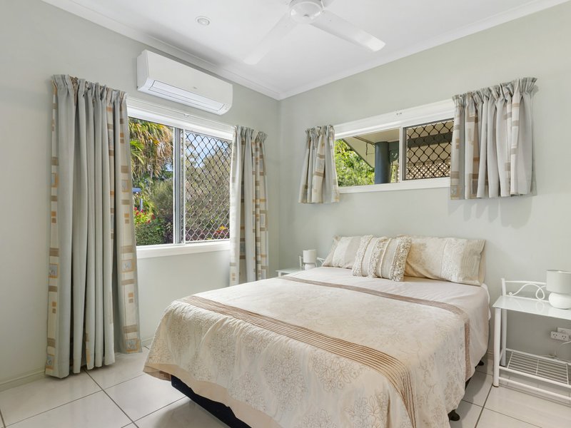 Photo - 5 Solomon Close, Brinsmead QLD 4870 - Image 10