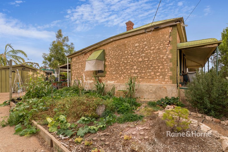 Photo - 5 South Street, Hamley Bridge SA 5401 - Image 4