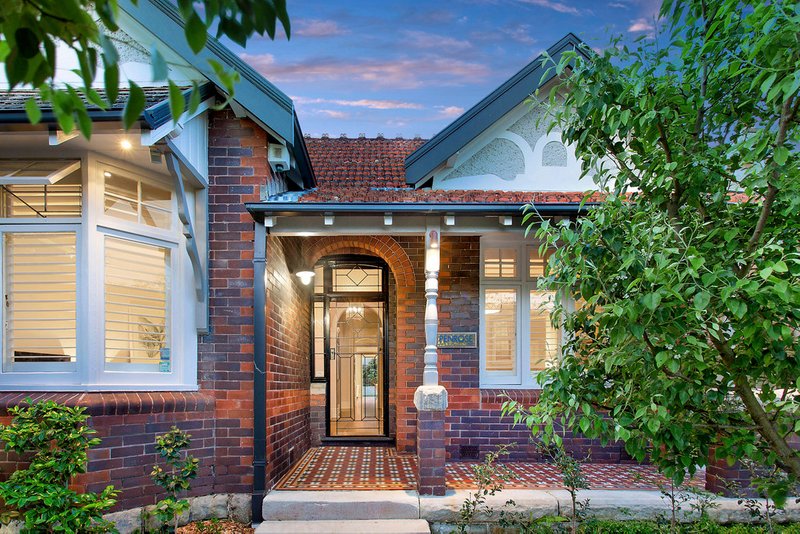 Photo - 5 Spencer Road, Mosman NSW 2088 - Image 2