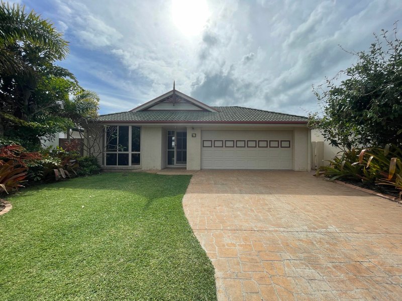 5 Spinifex Place, Twin Waters QLD 4564