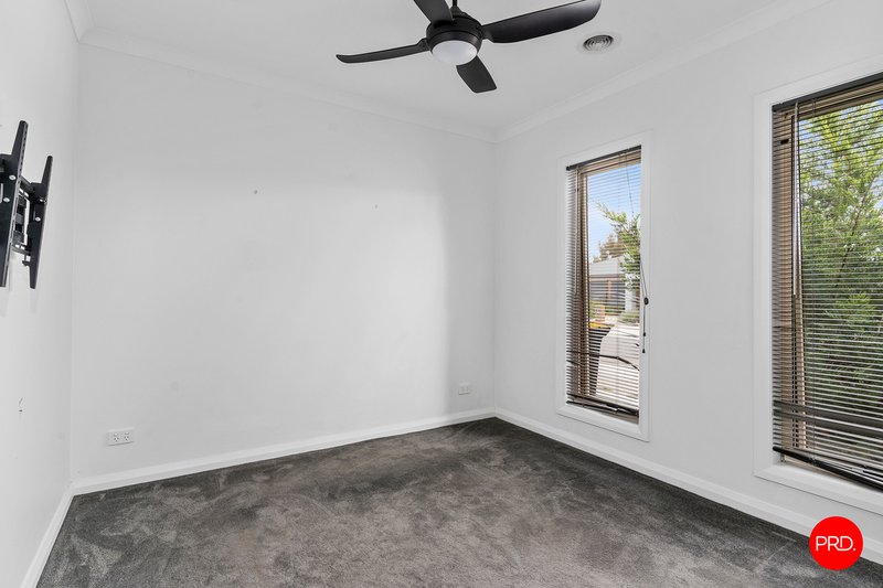 Photo - 5 Spiny Way, Epsom VIC 3551 - Image 11