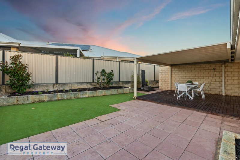 Photo - 5 Spruce Terrace, Aubin Grove WA 6164 - Image 14