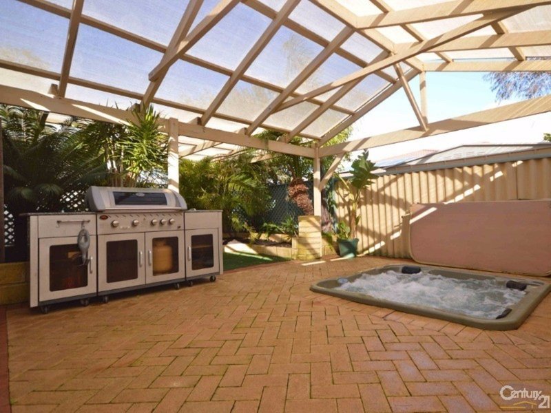 Photo - 5 St Clair Place , Cooloongup WA 6168 - Image 20