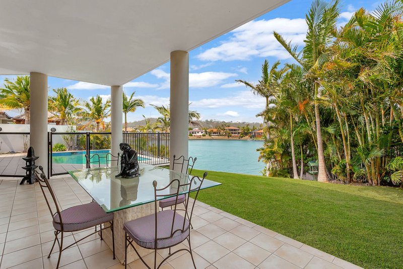 Photo - 5 St Helens Court, Burleigh Waters QLD 4220 - Image 24