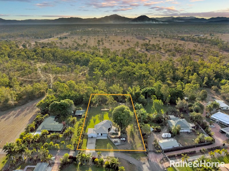 Photo - 5 St Jude Court, Rangewood QLD 4817 - Image 13