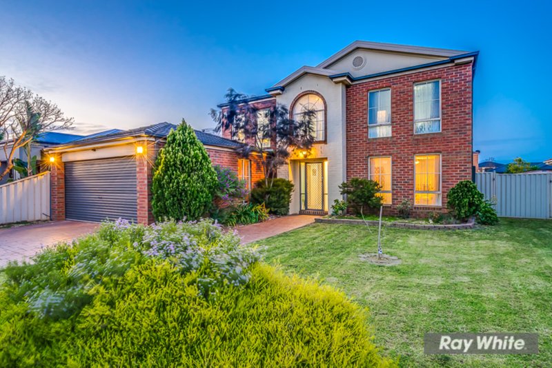 Photo - 5 St Michael Drive, Tarneit VIC 3029 - Image 2