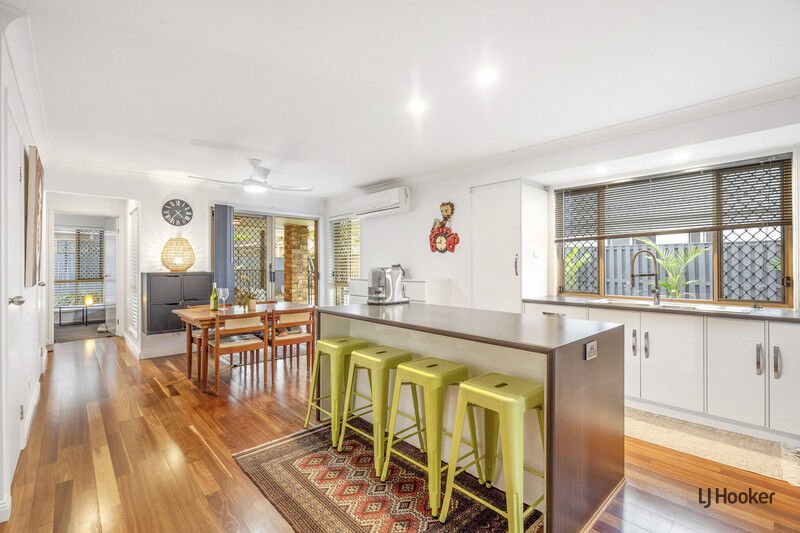 Photo - 5 Starfish Crescent, Tugun QLD 4224 - Image 2