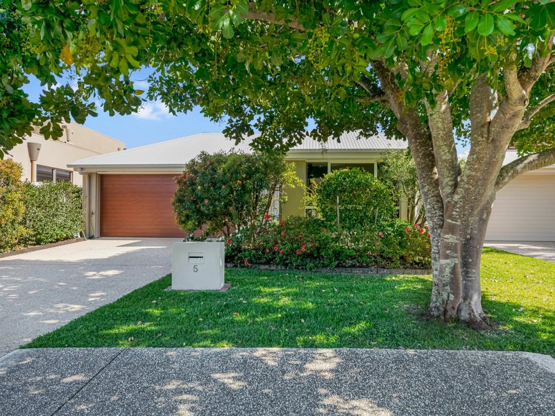 5 Starfish Way, Twin Waters QLD 4564