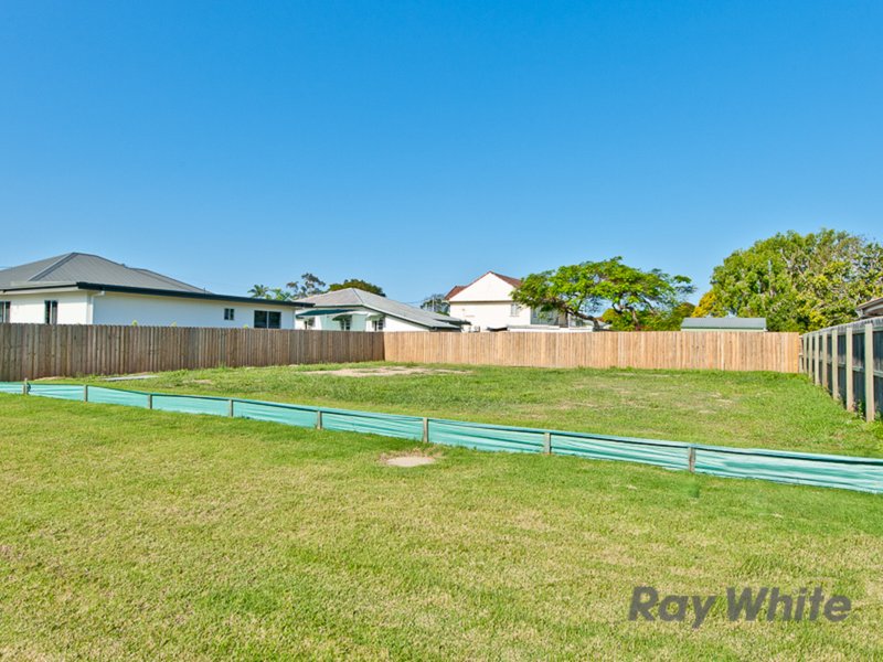 Photo - 5 Stark Road, Northgate QLD 4013 - Image