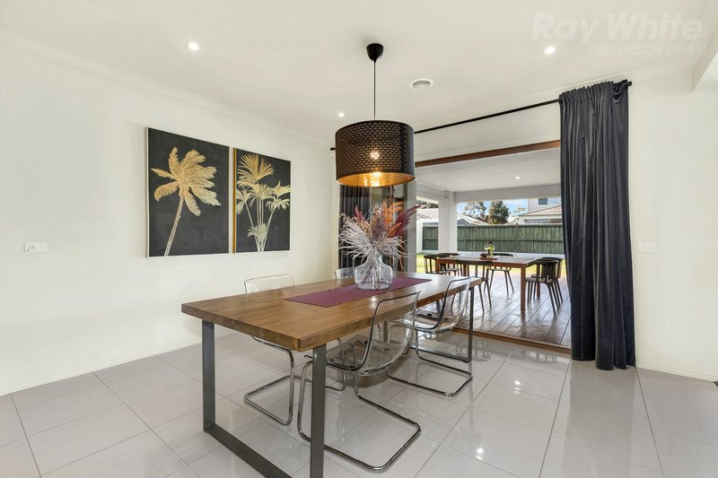 Photo - 5 Starling Court, Waterways VIC 3195 - Image 7