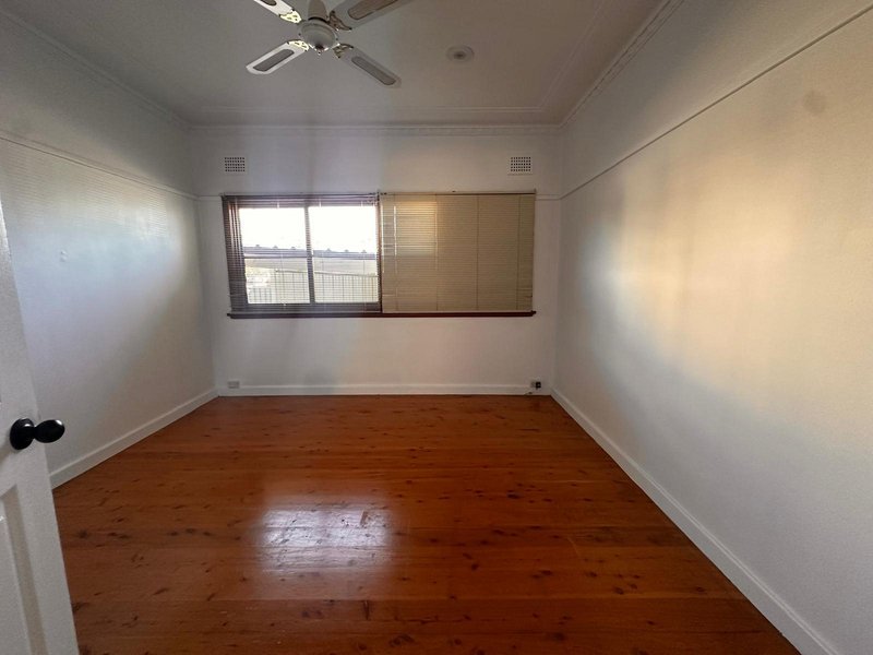 Photo - 5 Station Street, Schofields NSW 2762 - Image 5