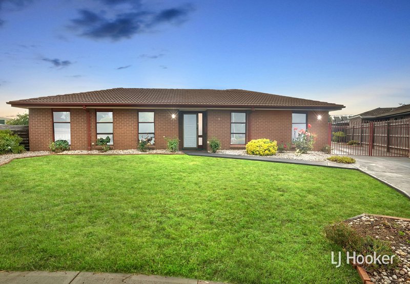 Photo - 5 Steele Court, Cranbourne North VIC 3977 - Image 23