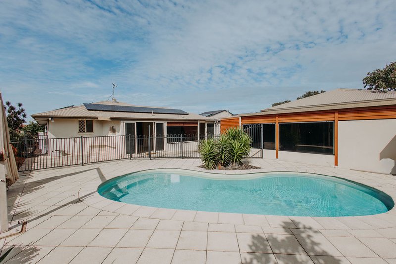 Photo - 5 Stehbens Drive, Kepnock QLD 4670 - Image 2