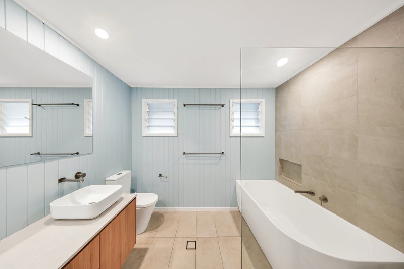 Photo - 5 Stella Road, Umina Beach NSW 2257 - Image 4