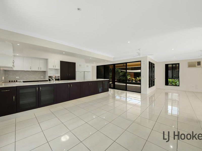 Photo - 5 Stella Street, Boyne Island QLD 4680 - Image 3