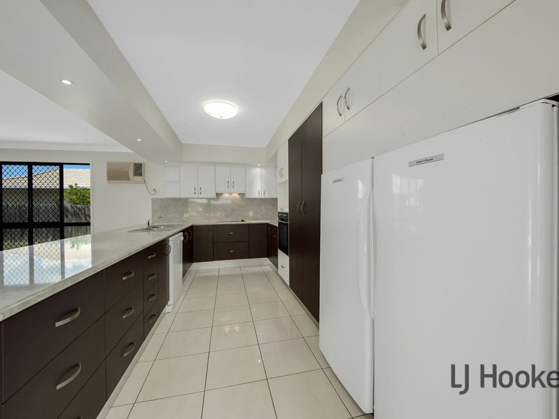 Photo - 5 Stella Street, Boyne Island QLD 4680 - Image 4