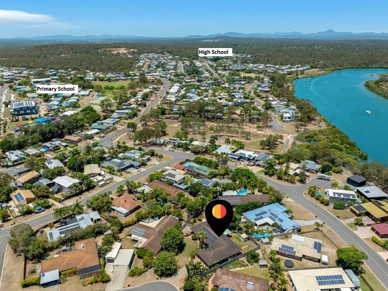 Photo - 5 Stephens Court, Tannum Sands QLD 4680 - Image 19