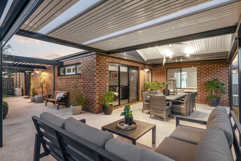 Photo - 5 Stirling Street, Cobden VIC 3266 - Image 3
