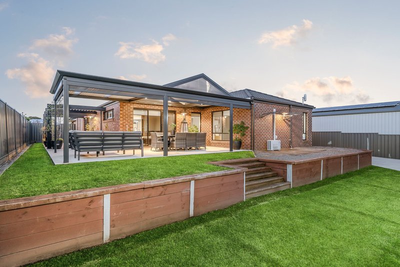 Photo - 5 Stirling Street, Cobden VIC 3266 - Image 5