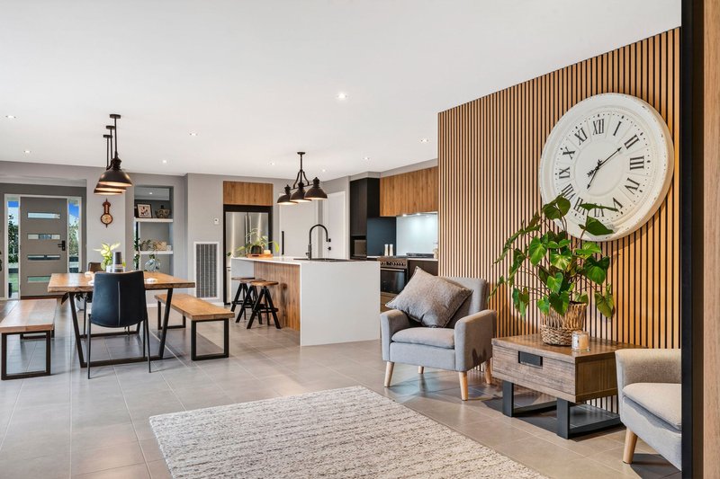 Photo - 5 Stirling Street, Cobden VIC 3266 - Image 10