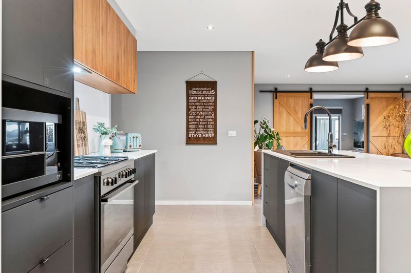 Photo - 5 Stirling Street, Cobden VIC 3266 - Image 13