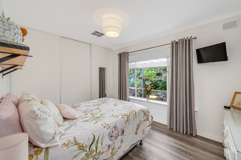 Photo - 5 Stonyfell Drive, Murray Bridge SA 5253 - Image 6