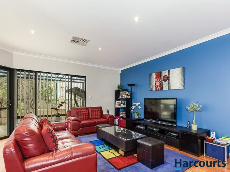 Photo - 5 Stormbird Loop, Currambine WA 6028 - Image 9