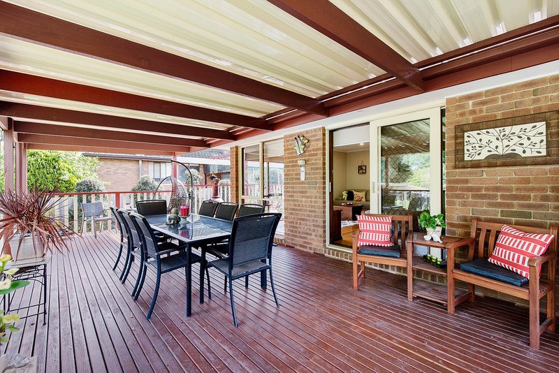 Photo - 5 Strathavan Drive, Berwick VIC 3806 - Image 10