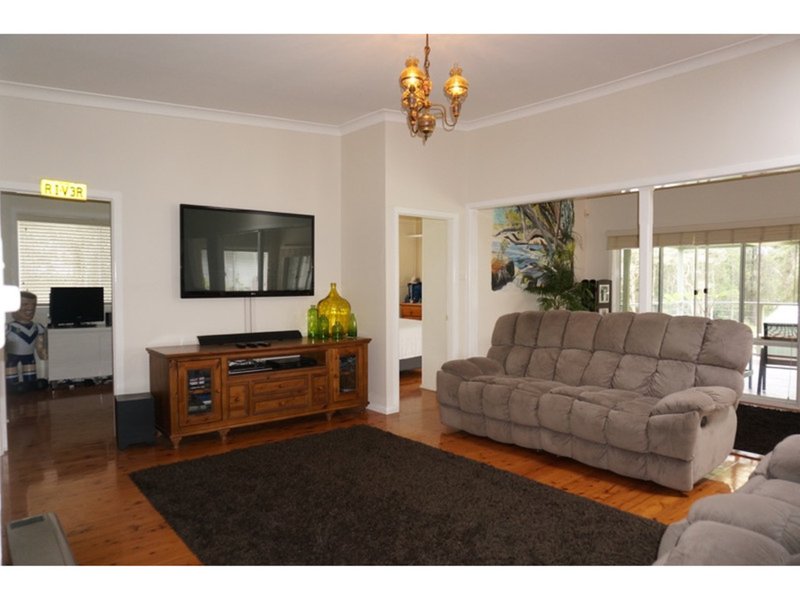 Photo - 5 Streamside Street, Woollamia NSW 2540 - Image 9