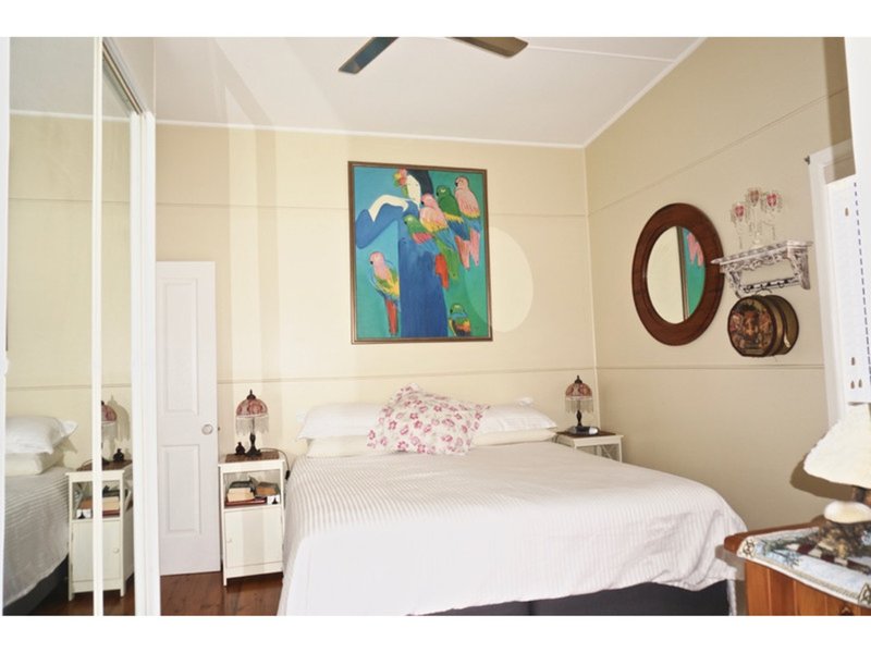 Photo - 5 Streamside Street, Woollamia NSW 2540 - Image 11