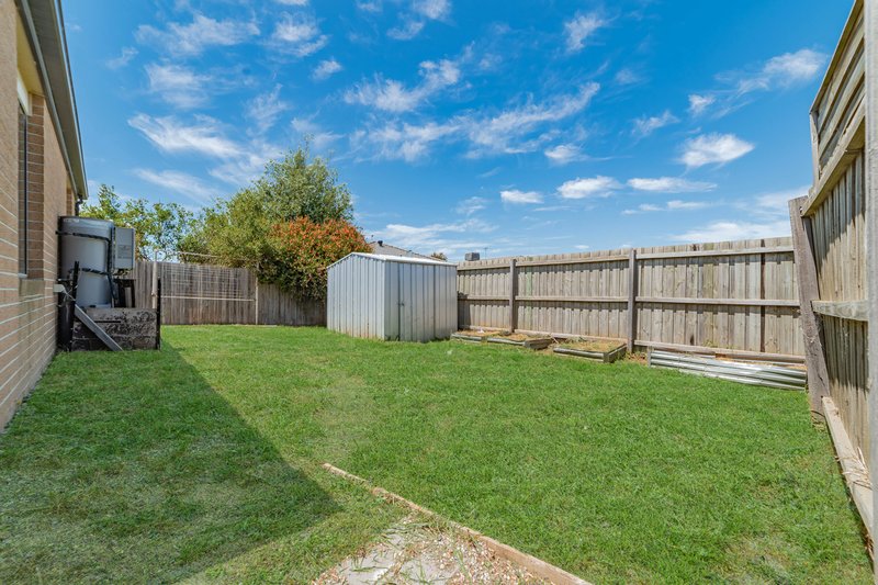 Photo - 5 Stringybark Avenue, Wallan VIC 3756 - Image 19