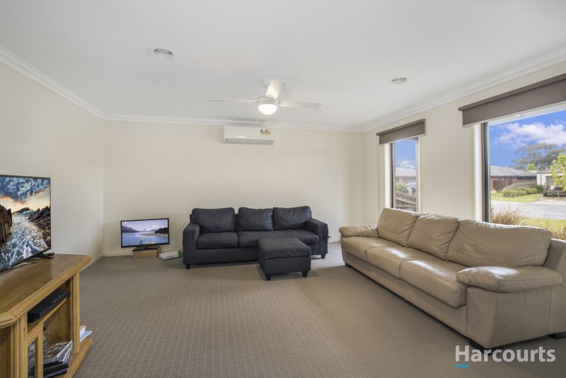 Photo - 5 Stringybark Place, Longwarry VIC 3816 - Image 2