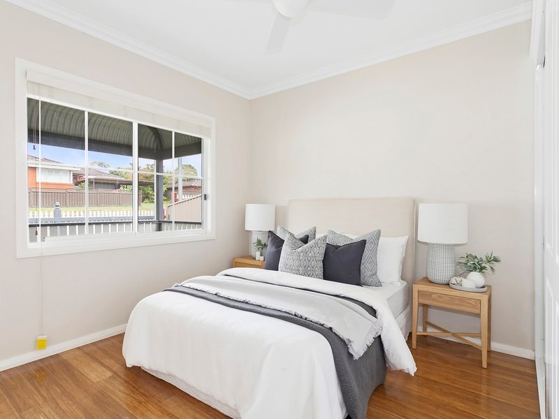 Photo - 5 Stuart Street, Helensburgh NSW 2508 - Image 3