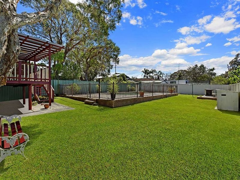 Photo - 5 Sturt Street, Killarney Vale NSW 2261 - Image 4