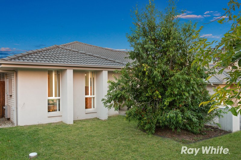 Photo - 5 Summerview Avenue, Yarrabilba QLD 4207 - Image 3