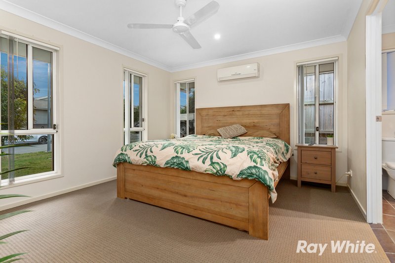 Photo - 5 Summerview Avenue, Yarrabilba QLD 4207 - Image 7