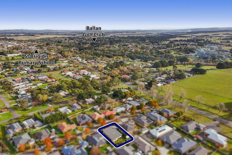 Photo - 5 Sunline Court, Ballan VIC 3342 - Image 30